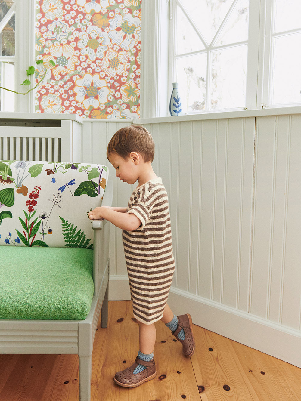 2603_05 Theodore playsuit baby - beskrivning