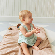 2603_07 Rosette top, pants & bloomer baby - beskrivning