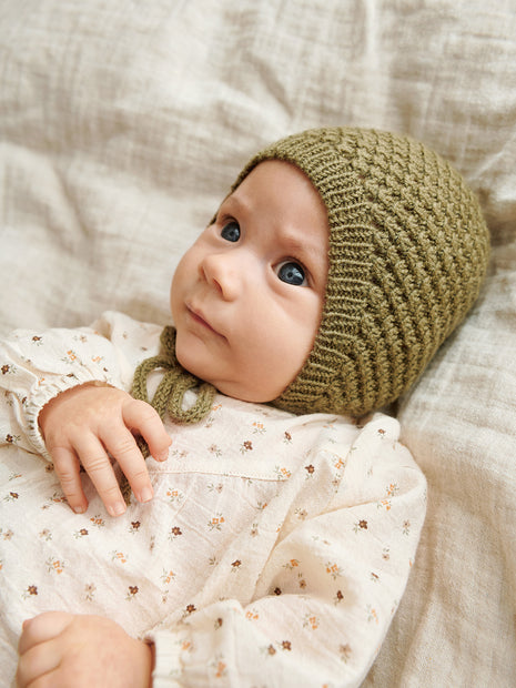 2413_5c April bonnet - kit