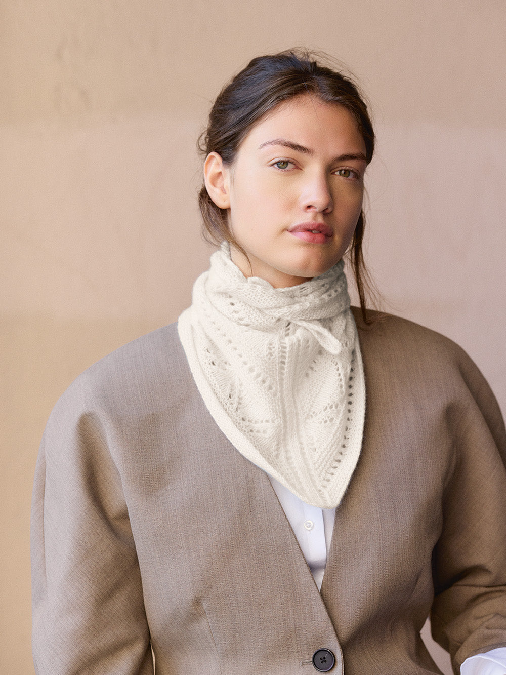 2508_01 Petra scarf - beskrivning