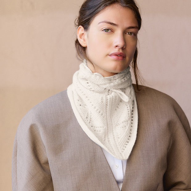 2508_01 Petra scarf - beskrivning