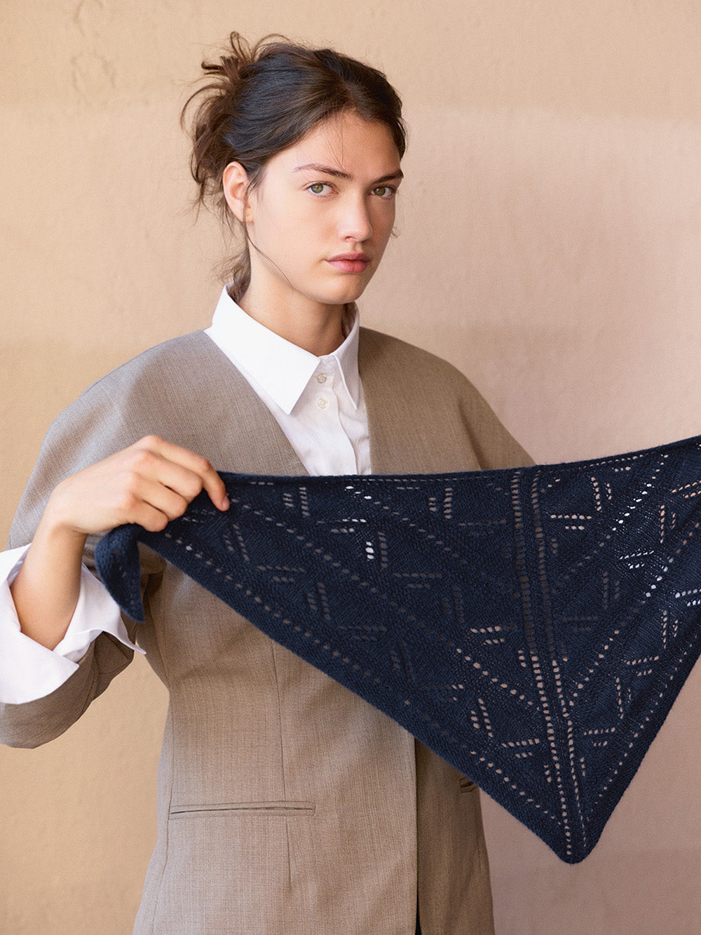 2508_01 Petra scarf - beskrivning