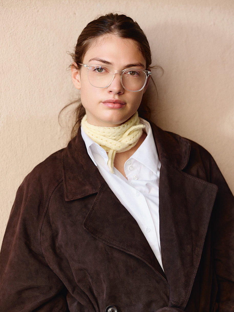 2508_02 Lacey scarf Beskrivning