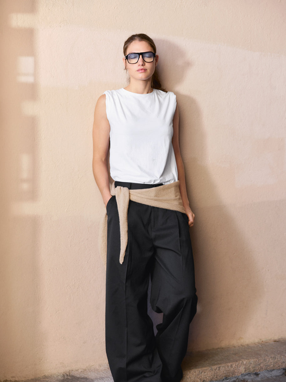 2508_03 Triangle scarf Beskrivning