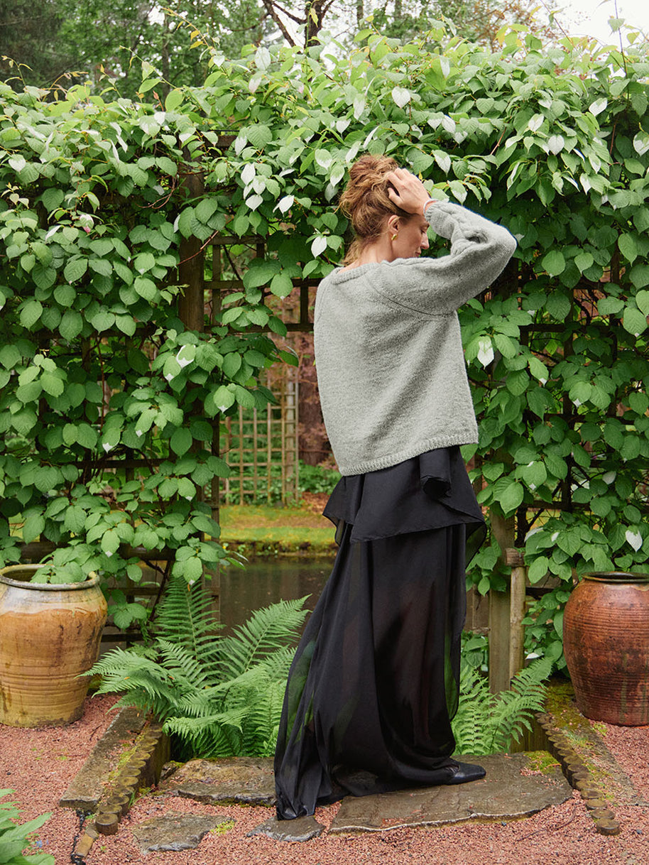 Laura sweater 2606_10 Sandnes - beskrivning