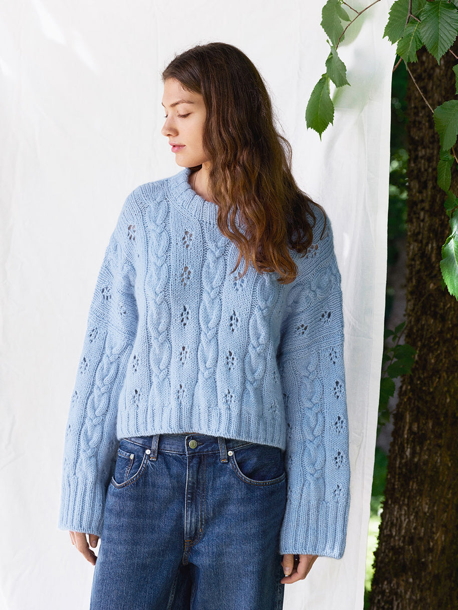 Junia sweater 2606_11 Sandnes - beskrivning