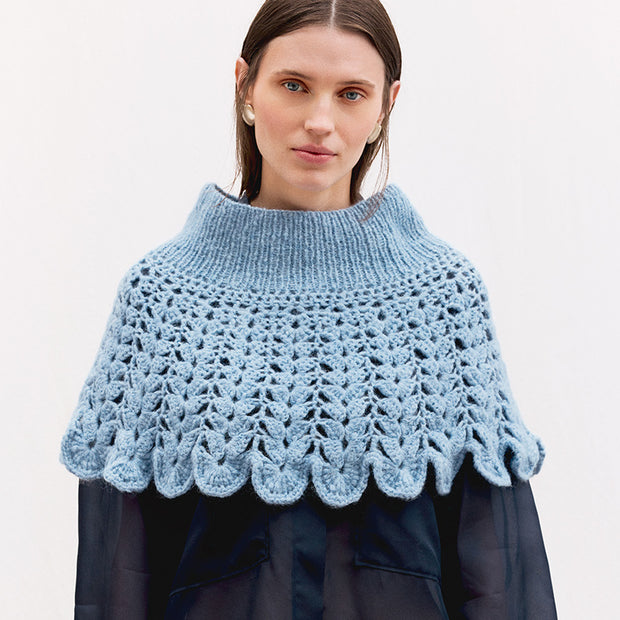 Flowerfield poncho 2606_15 Sandnes - beskrivning