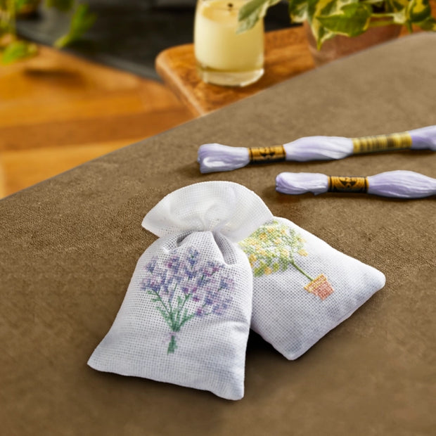 DMC Fragrance bags - broderi kit