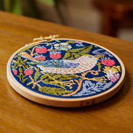 DMC William Morris - broderi kit