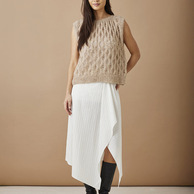 892321 Väst i Nanna - beskrivning