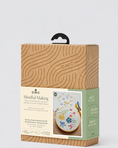 DMC - TB165 Blommor och bär.