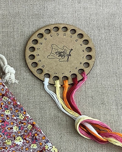 Permin broderigarnshållare