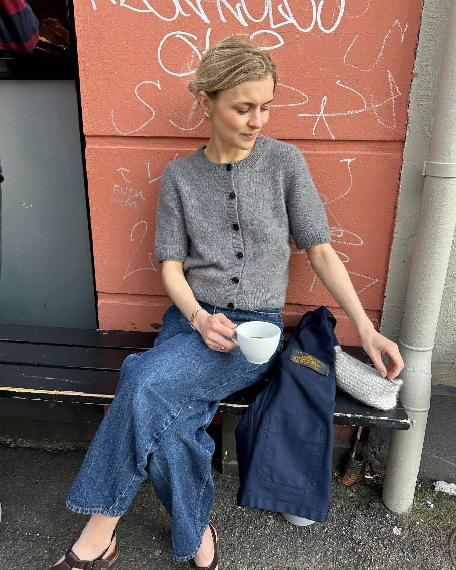 PetiteKnit Maggie cardigan beskrivning