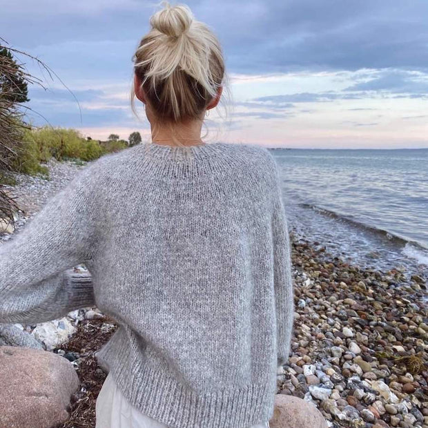 PetiteKnit Novice cardigan chunky edition beskrivning