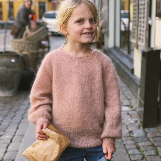 PetiteKnit Novice sweater junior -  mohair edition beskrivning