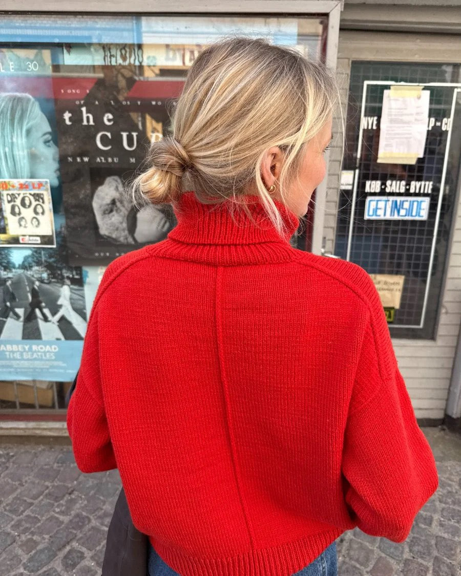 PetiteKnit Scarlet sweater beskrivning