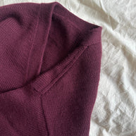 Petiteknit Scarlet cardigan beskrivning