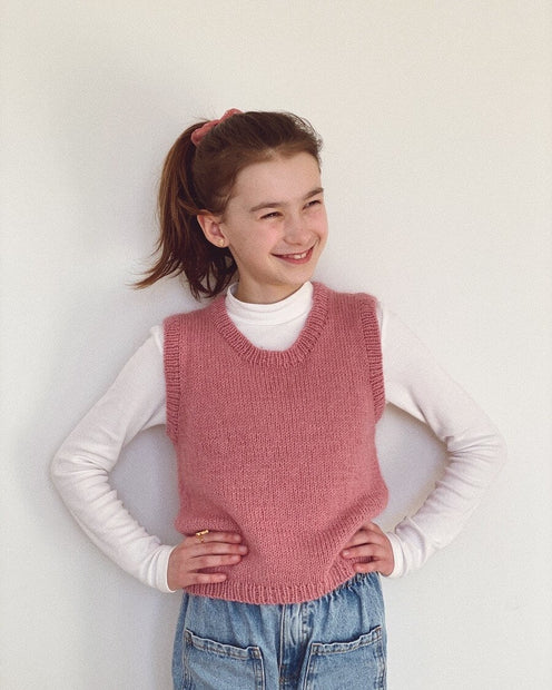 PetiteKnit Stockholm slipover junior beskrivning