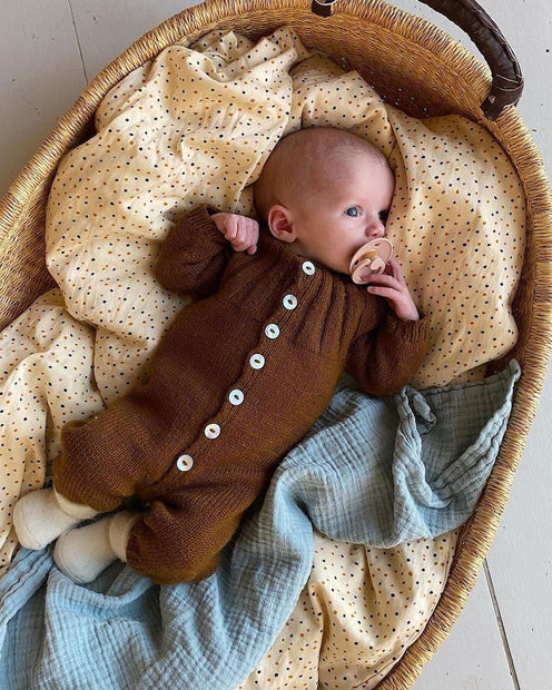 PetiteKnit Sunday suit beskrivning