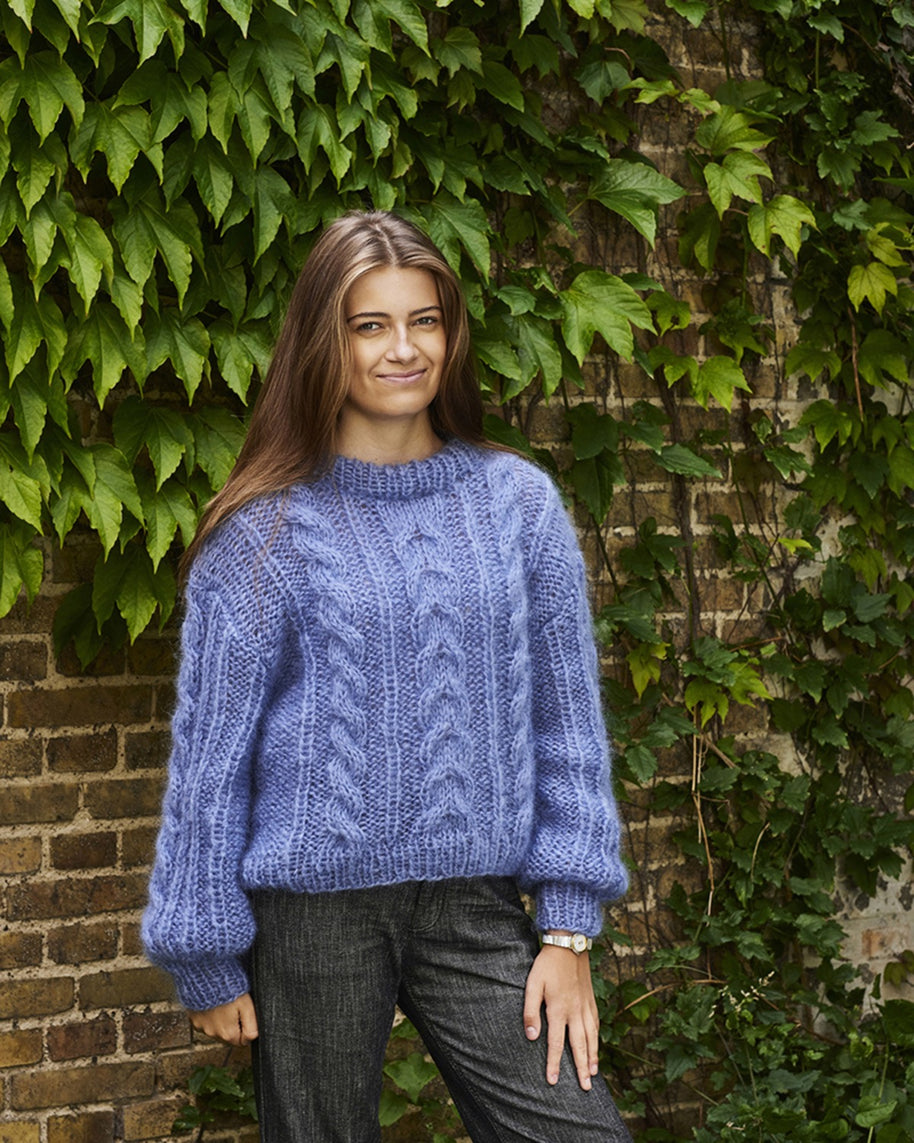 8932119 Flättröja i Bella - beskrivning