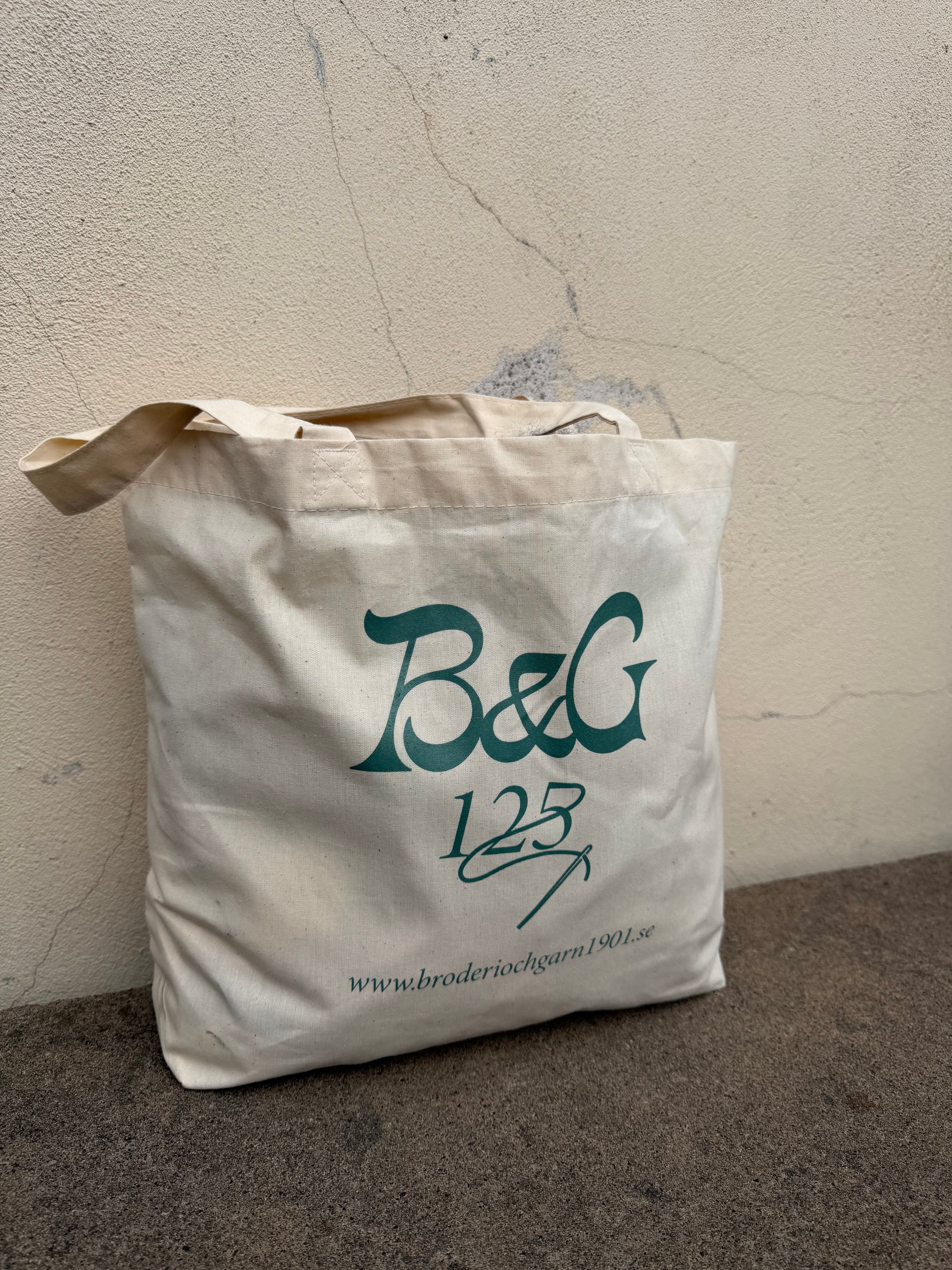 Totebag - Broderi & Garn jubileumskollektion - Limited edition