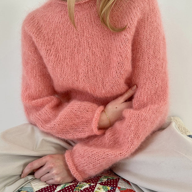 Plain Yoke sweater LeKnit - beskrivning