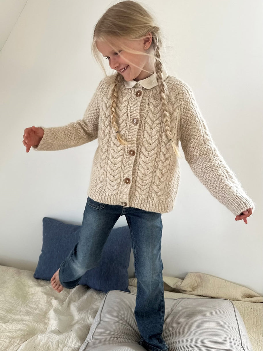 Siri cardiagan junior - LeKnit beskrivning