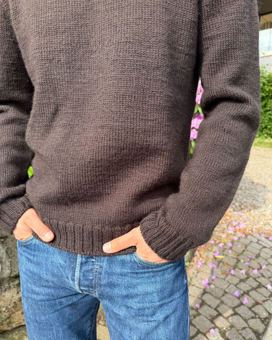 Niels sweater PetiteKnit - beskrivning