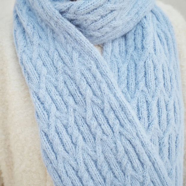 Foundations: 20 knitted accessories Laine - bok