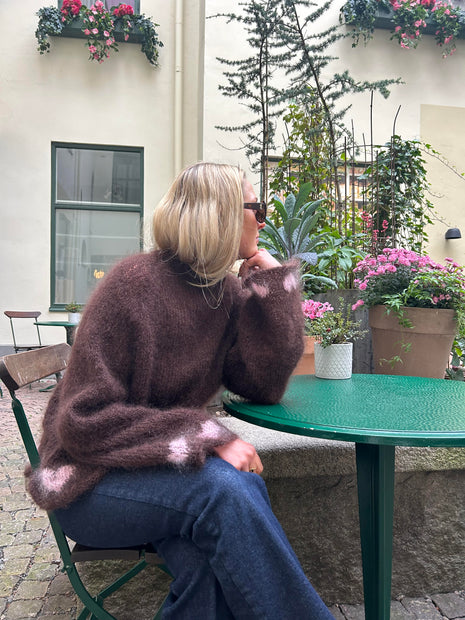 8932112 Tröja med hjärtan i Bella - kit