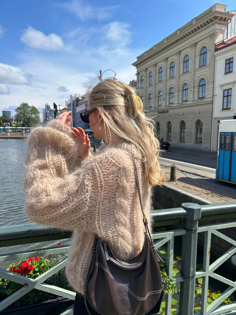 8932119 Flättröja i Bella - kit