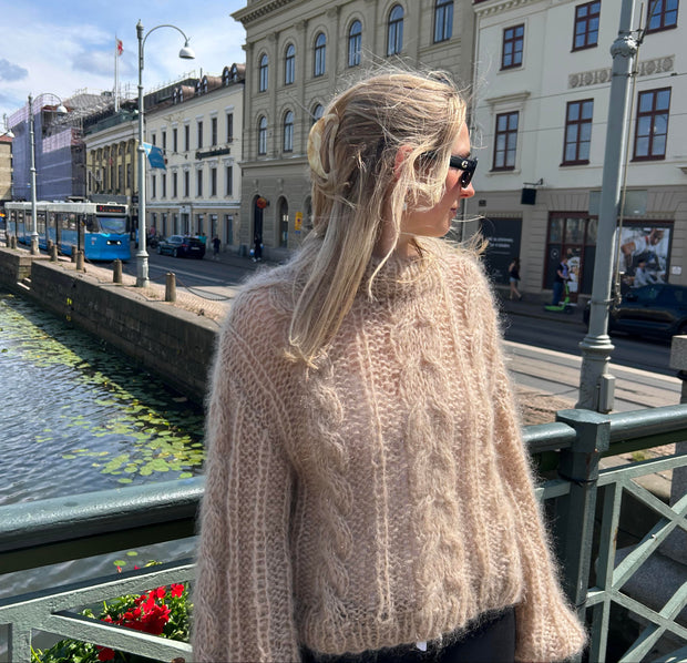 8932119 Flättröja i Bella - kit