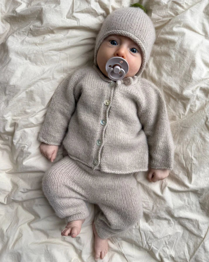 Cleo baby set PetiteKnit - beskrivning