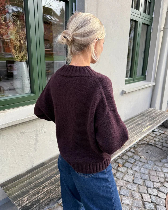 Hannah sweater v-neck PetiteKnit - beskrivning
