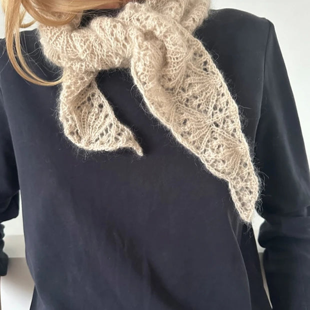 Vita scarf LeKnit 62 - beskrivning