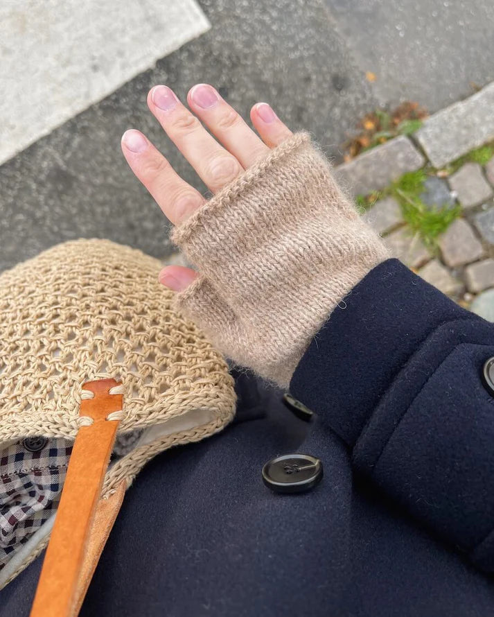 Penny gloves PetiteKnit - beskrivning