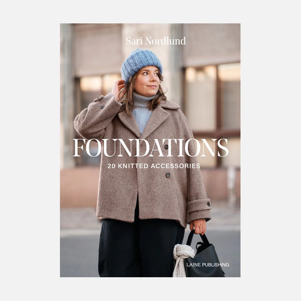 Foundations: 20 knitted accessories Laine - bok