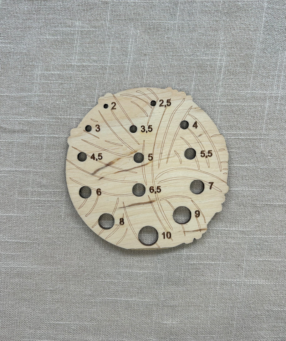 Stickmått nystan i trä