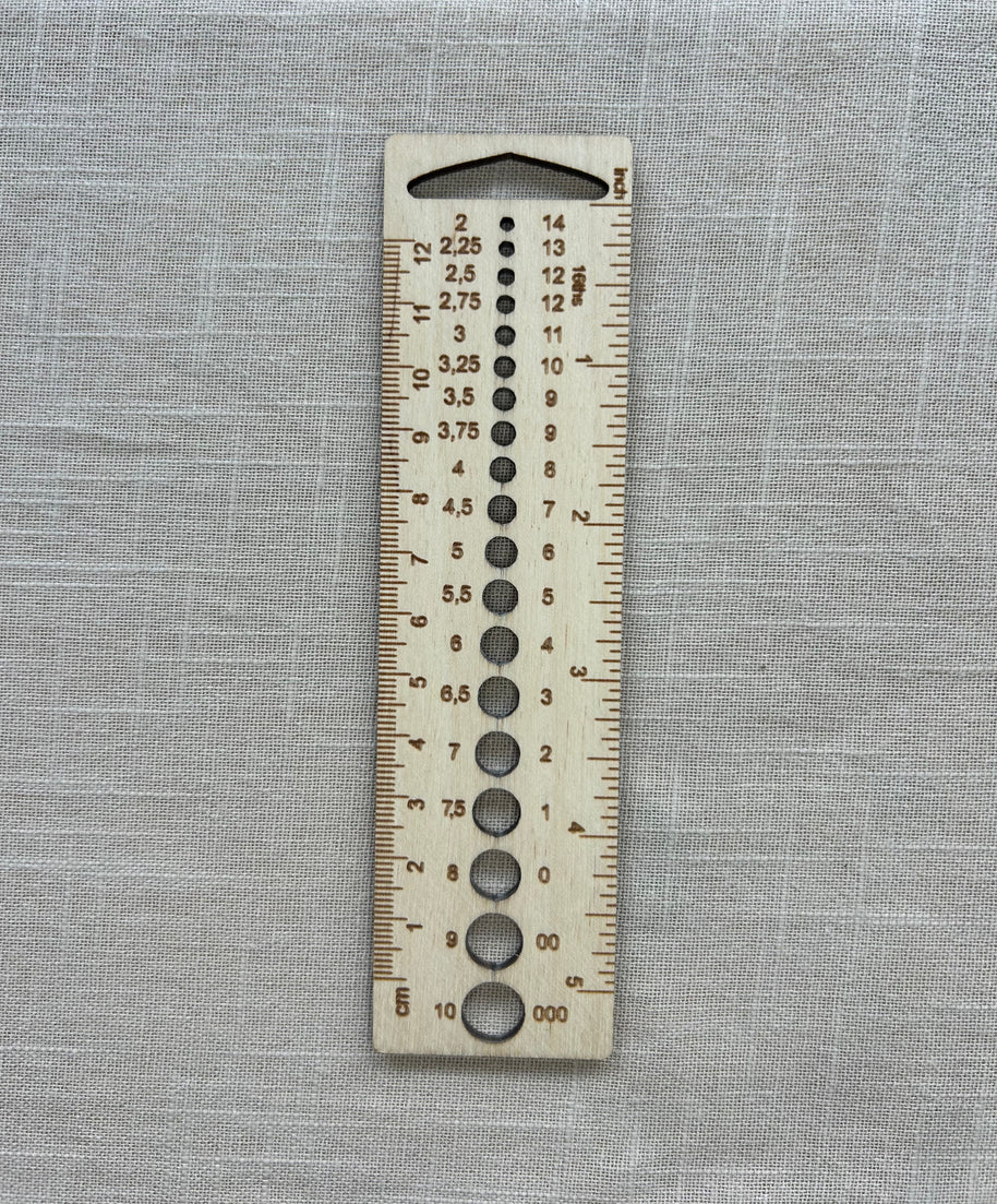 Stickmått linjal i trä