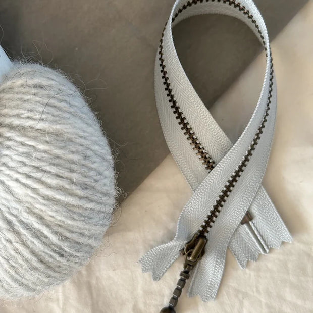 PetiteKnit Zipper - 23 cm Havsskum